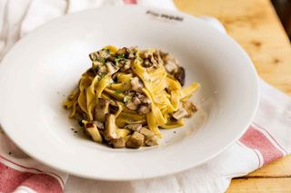 Spaghetti Ai Funghi XXL (400 G.)