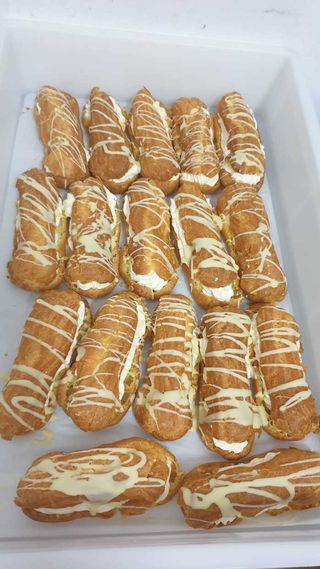 Minieclere cu vanilie 