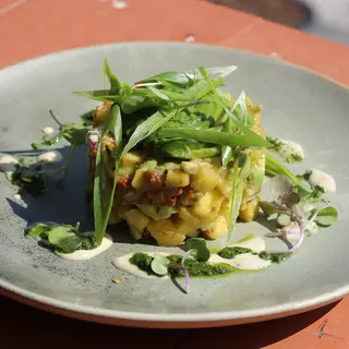 MANGO AVOCADO TÁRTAR 