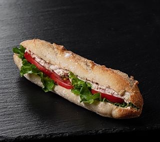 Сэндвич с тунцом