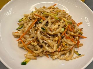 B13. Spaghetti giapponesi alla piastra