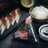 Օնիգիրի օձաձկով