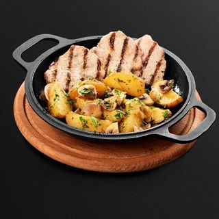 Пательня зі свининою (350г)