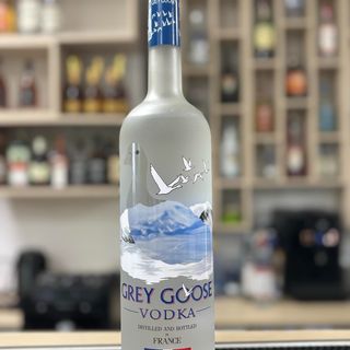 არაყი გრეი გუსი 1.0