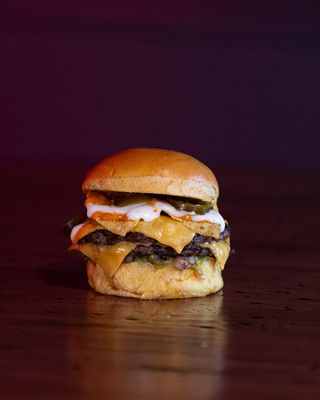 La Ira Burger