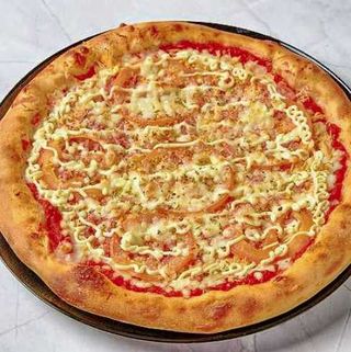 PIZZA MEDIA MODA DA CASA