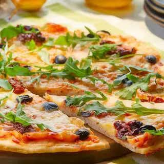 Pizza Caprese