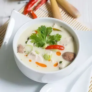 Sopa Tom Kha Langostinos