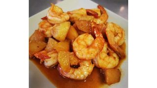 89. Gamberi e patate in salsa satè