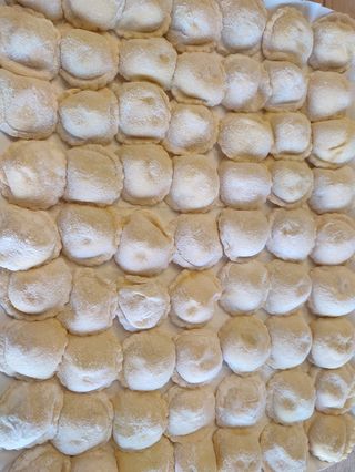 Ravioli ripieni di pesce misto