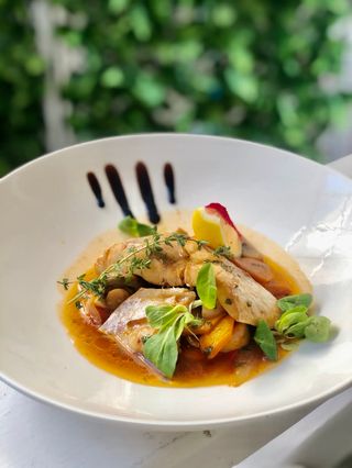 Судак с овощами / Șalău cu legume