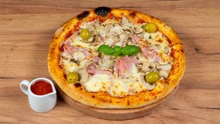 Pizza Capricciosa 22cm