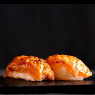 42. Nigiri De Salmon Flameado (2 Uds.)