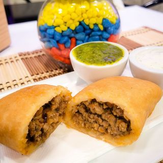 Empanada de carne picada
