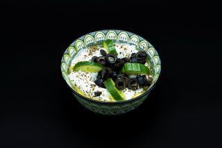 Labne cu menta si usturoi