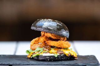 Black mamba gigaburger