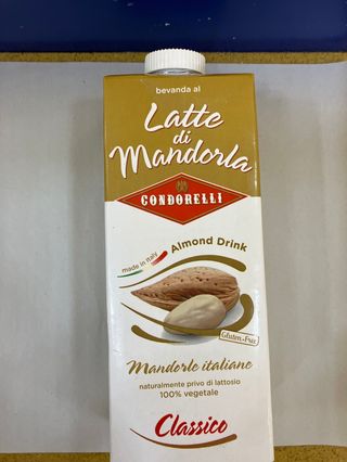 Latte mandorla 