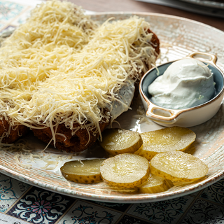 Slane palačinke sa njeguškom pršutom