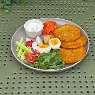 Сніданок номер 2 з лососем (340g)