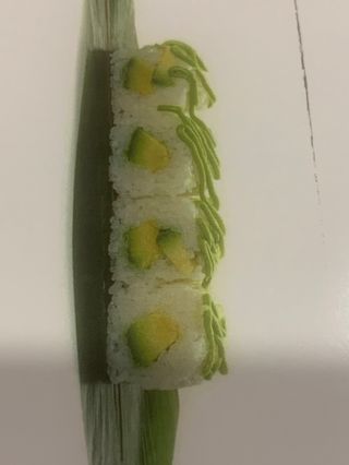 99.Roll avocado 4pz