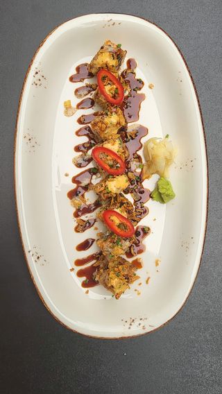 Crispy Uramaki Z Wołowiną