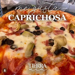 Pizza Caprichosa (30 x 30 Cm.)