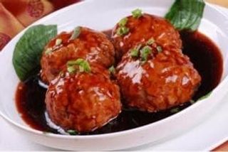 Z04, Polpetta con salsa di soia 红烧肉丸子（猪肉）