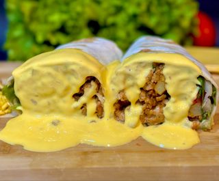 საფირმო ბურიტო ჩედარით