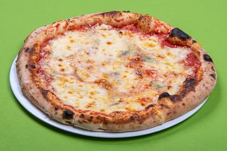 Pizza Quattro Formaggi Ø 32cm