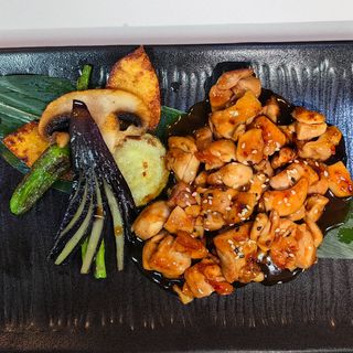 T1. Teppanyaki De Pollo (Ración)