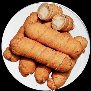  4-TEQUEÑOS DE QUESO..