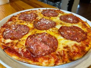 Пица Пеперони (500г)