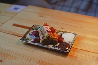 Млинці з вишнею та шоколадом (200г)