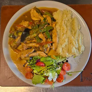 Orijentalna piletina sa kus kusom 450 gr