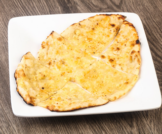 Cheese naan