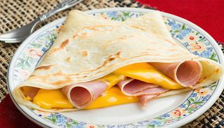 Naleśniki z szynką i serem 320g