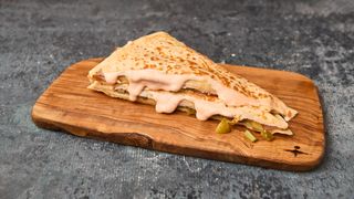 Slana palačinka sa sirom i šunkom