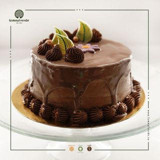 TORT ANIVERSAR LEMNUL VERDE