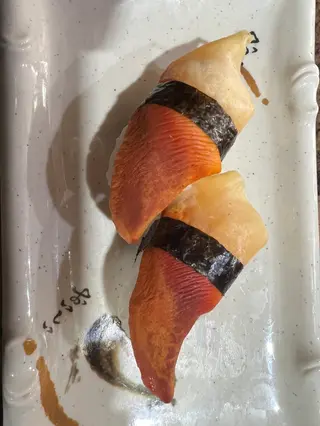 N12. Nigiri De Almeja Roja (2 Pzs.)