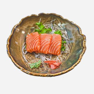151. Sashimi De Salmón (3 Uds.)