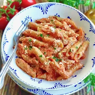 Pasta al pomodorino fresco