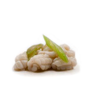 Calamari saltati con sedano