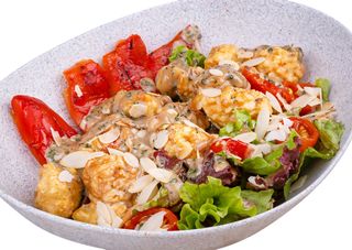 Грузинский салат с курицей