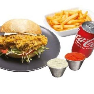 Menú Hamburguesa + Patatas + Bebida