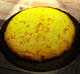 Tortilla de patata y picadillo