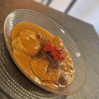Solomillo relleno en salsa 
