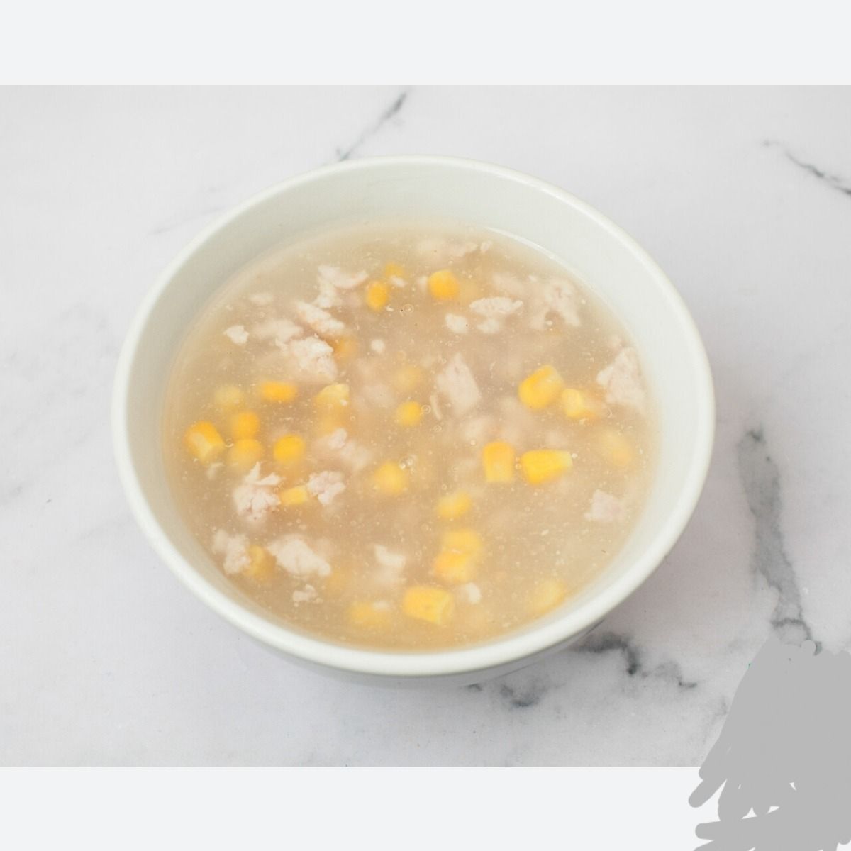 Sopa de maiz con pollo 