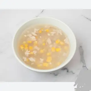 Sopa de maiz con pollo 