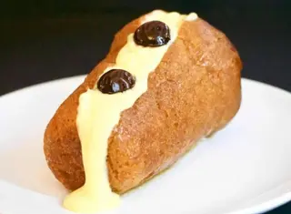 Babà farcito
