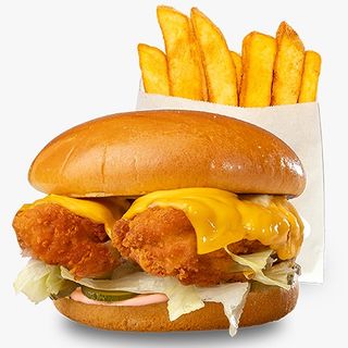 Spicy Chicken Burger + cartofi prajiti